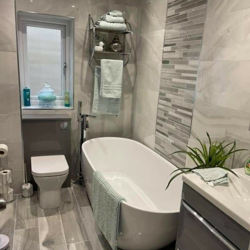 En-Suite Bathroom